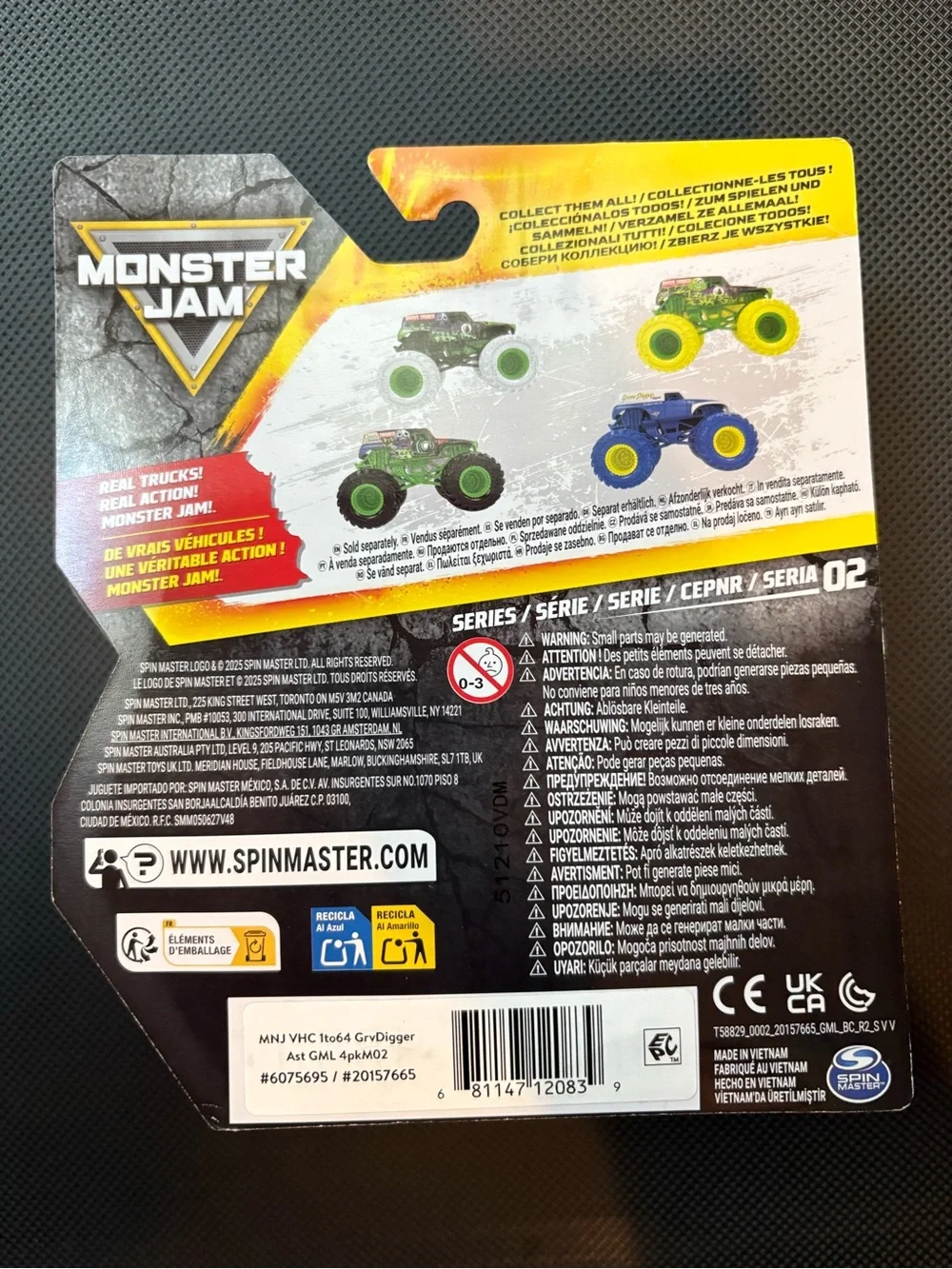 NEW 2026 Monster Jam 1:64 GRAVE DIGGER Walmart Exclusive Wreckless SERIES 2